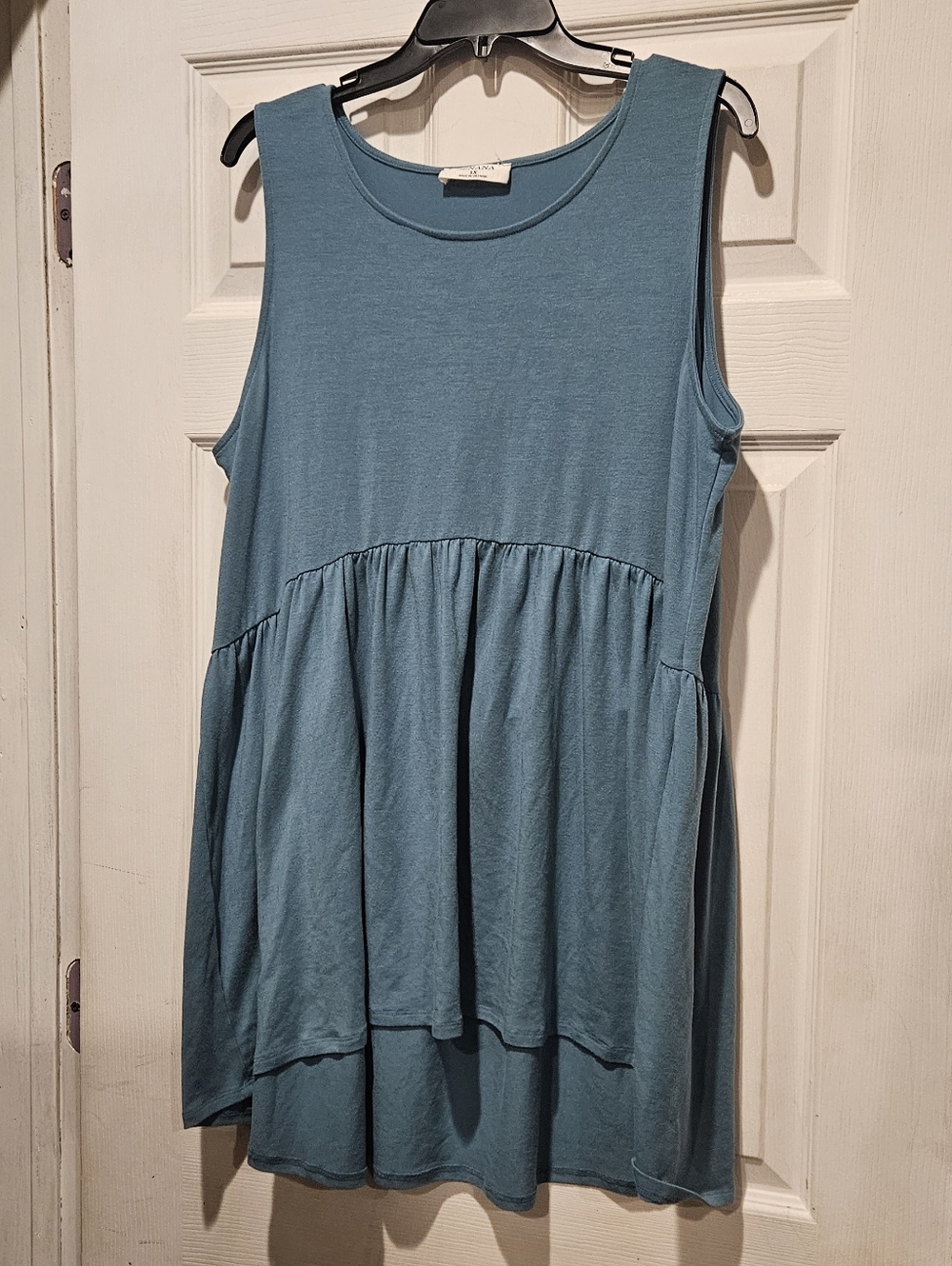 ZENANA HIGH LOW TANK TOP